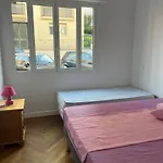 Long Nearby Mariottes H Town Apartament *