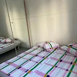 Long Nearby Mariottes H Town Apartament