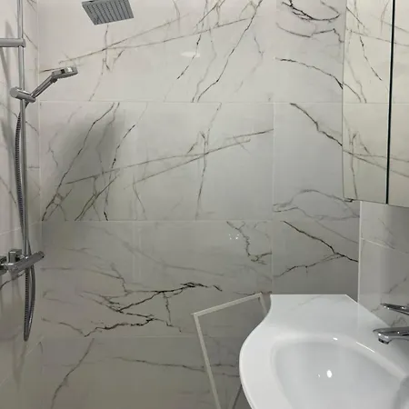 Апартаменты Long Nearby Mariottes H Town Ницца